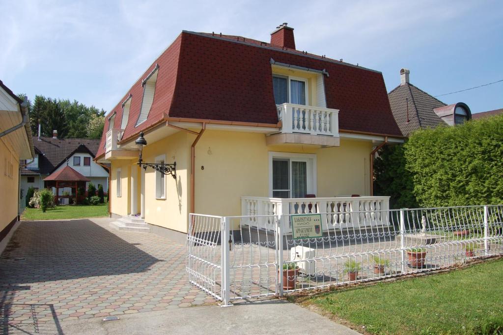 Apartmanhaz Cedrus 8 Zalakaros Ruang foto