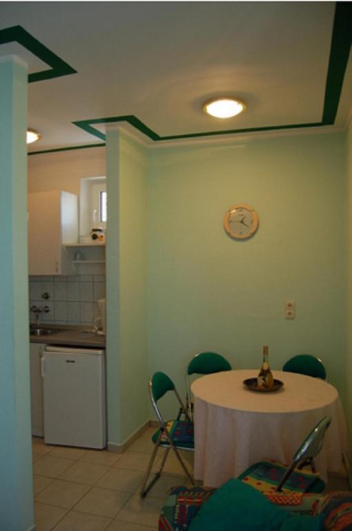 Apartmanhaz Cedrus 8 Zalakaros Ruang foto